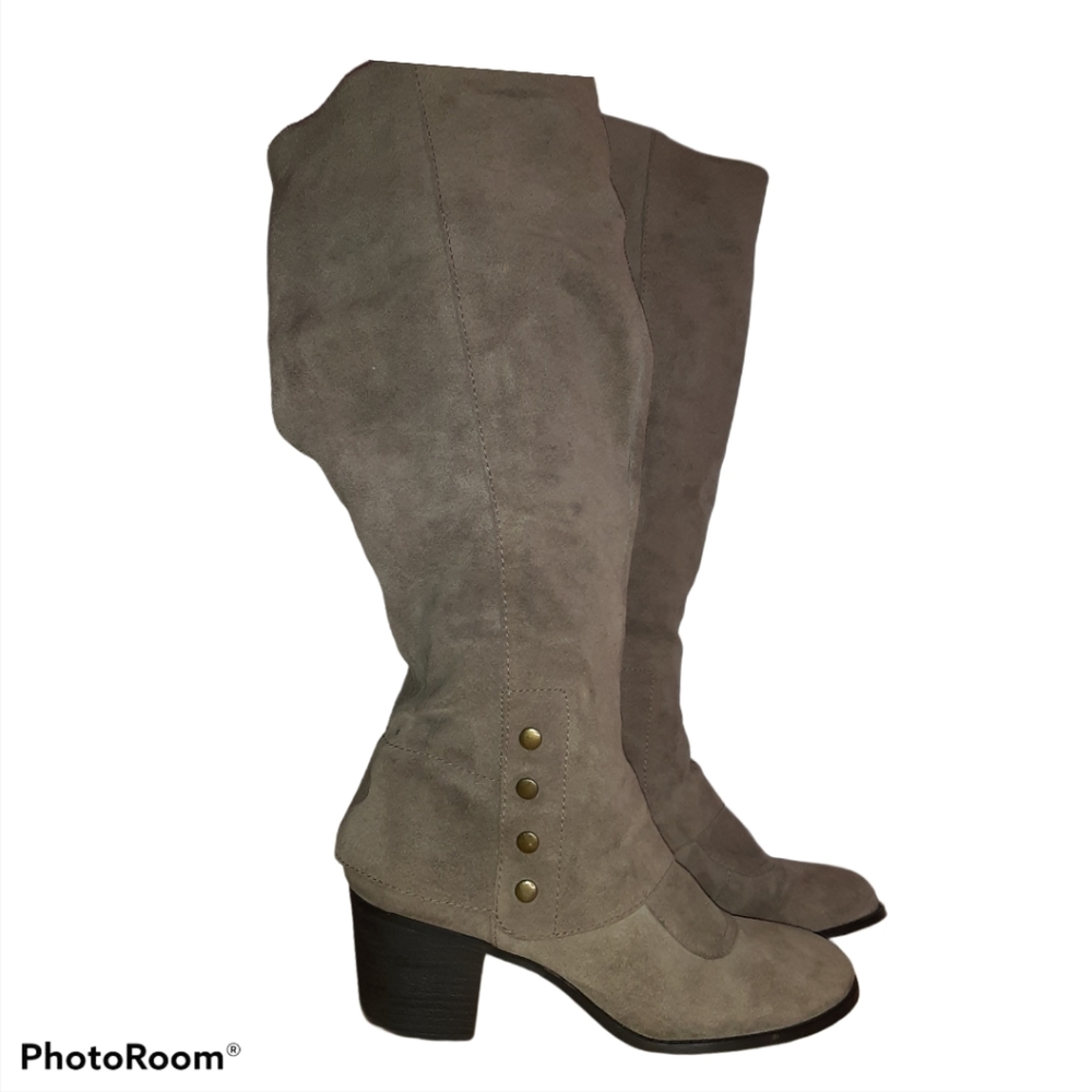 Nine West On My Mind Suede Boots 8.5M